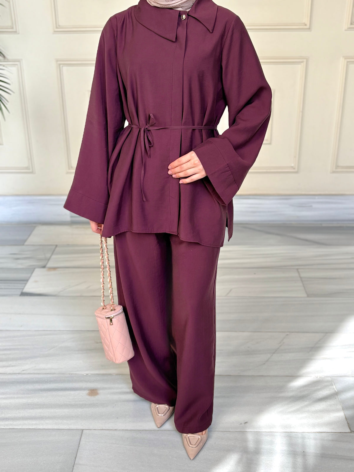 Lara Gizli Düğmeli Beli Lastikli Pantolonlu Takım